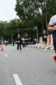 Runner Photo 4299572