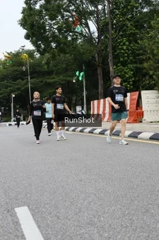 Runner Photo 4299578