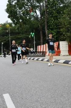 Runner Photo 4299582