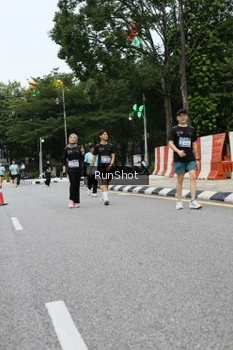 Runner Photo 4299583