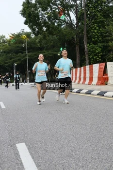 Runner Photo 4299630