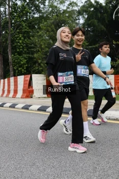Runner Photo 4299631