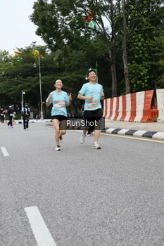 Runner Photo 4299640