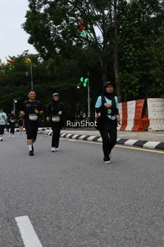 Runner Photo 4299647