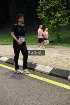 Runner Photo 4299650