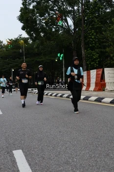 Runner Photo 4299652