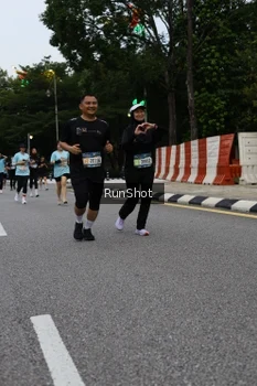 Runner Photo 4299667