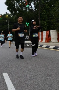 Runner Photo 4299672