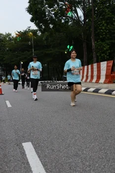Runner Photo 4299682