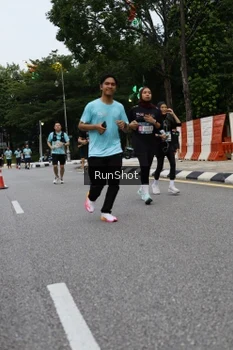Runner Photo 4299687