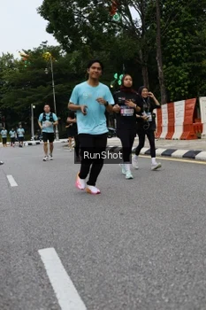 Runner Photo 4299694