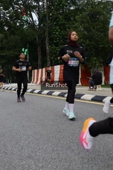 Runner Photo 4299699