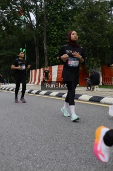 Runner Photo 4299703