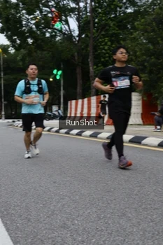 Runner Photo 4299709