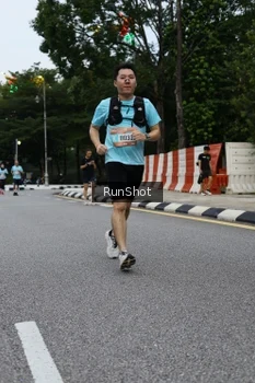 Runner Photo 4299715
