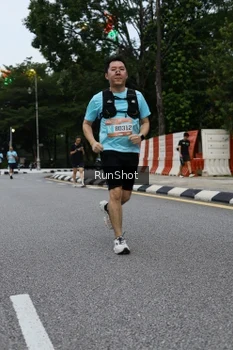 Runner Photo 4299717