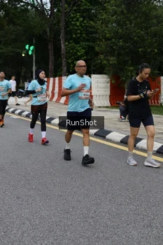 Runner Photo 4299723