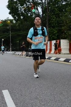 Runner Photo 4299728