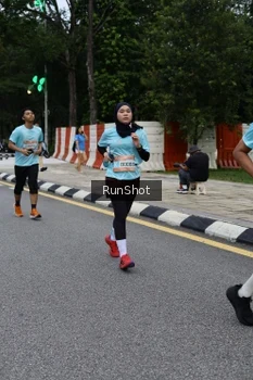 Runner Photo 4299730