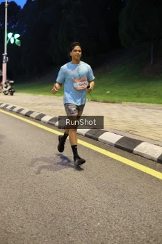 Runner Photo 4299735