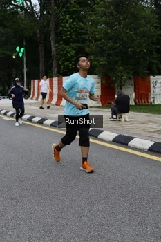 Runner Photo 4299745