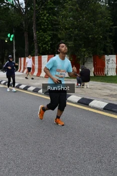 Runner Photo 4299747