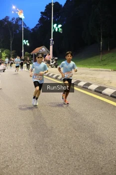 Runner Photo 4299760