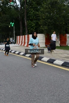 Runner Photo 4299766