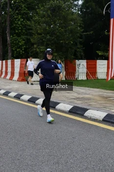 Runner Photo 4299770