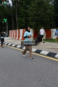 Runner Photo 4299774