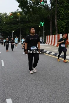 Runner Photo 4299780
