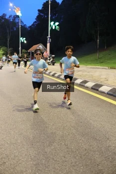 Runner Photo 4299783
