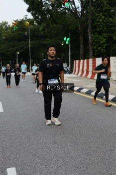 Runner Photo 4299786