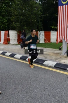 Runner Photo 4299799