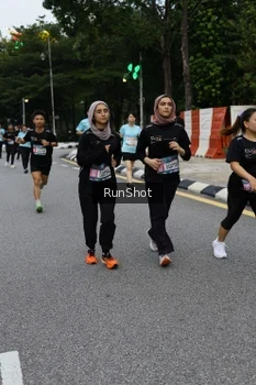 Runner Photo 4299802