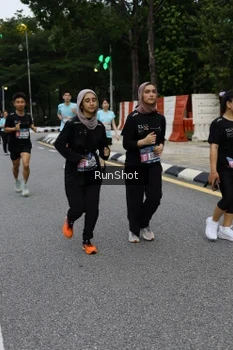 Runner Photo 4299806