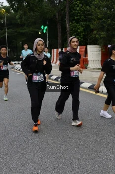 Runner Photo 4299819