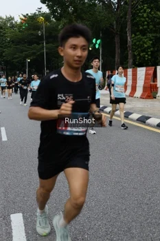 Runner Photo 4299825
