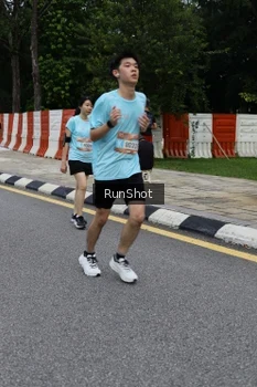 Runner Photo 4299826