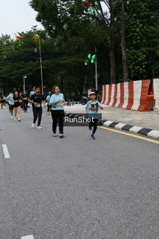 Runner Photo 4299835
