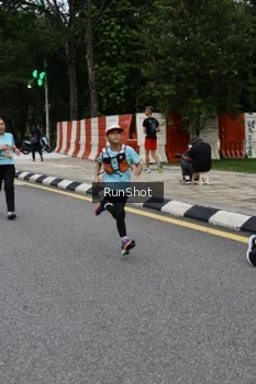 Runner Photo 4299836