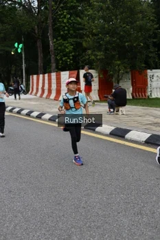 Runner Photo 4299837