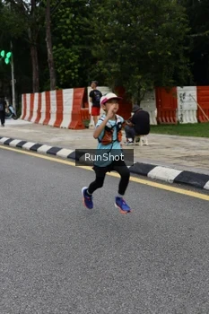 Runner Photo 4299849