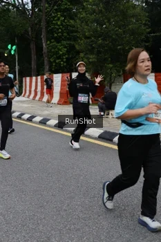 Runner Photo 4299856