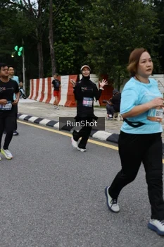 Runner Photo 4299861