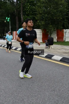 Runner Photo 4299867