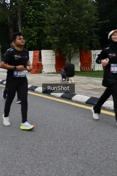 Runner Photo 4299868