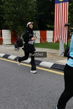 Runner Photo 4299869