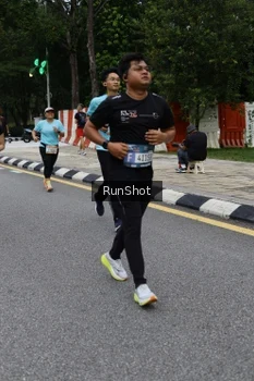 Runner Photo 4299872