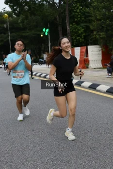 Runner Photo 4299876